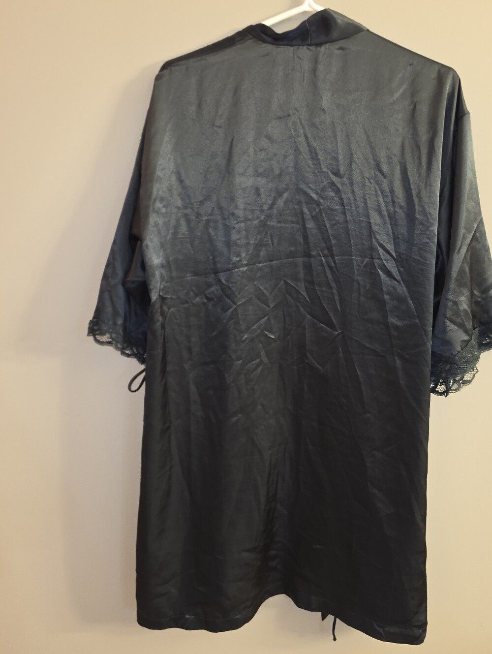 La Lingerie Robe - Picture 5 of 5